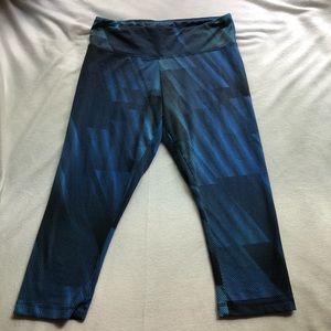 workout leggings capris